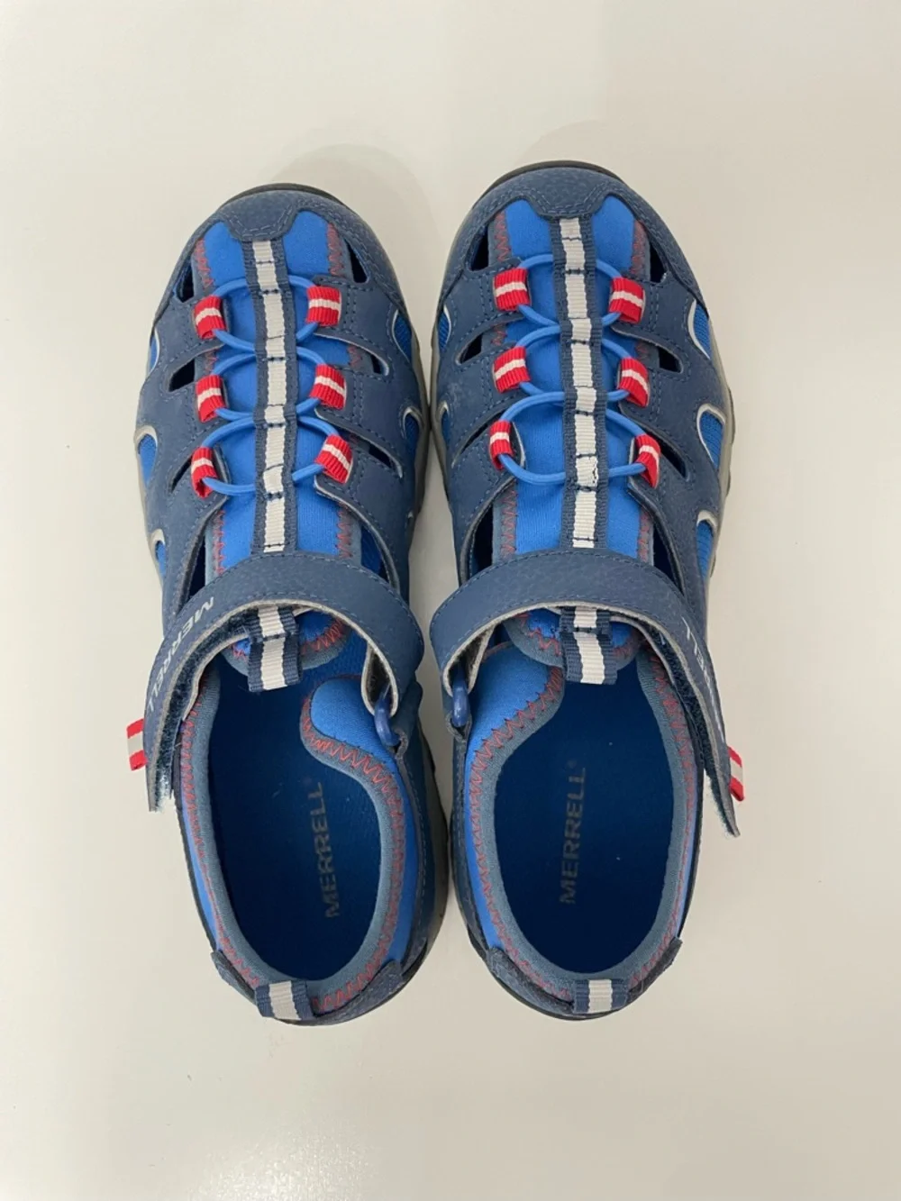Merrell Kids Hydro Water Blue Closed-Toe Sandal size 5 Beach Travel Swim School